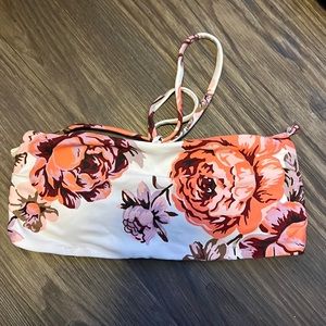 Strapless swimming top